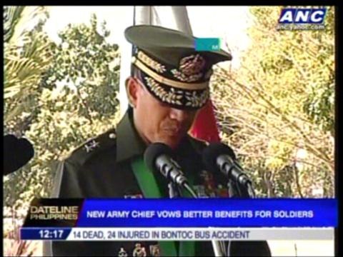 PNoy names Iriberri as new Army chief