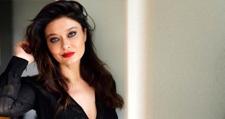 Nurgül Yeşilçay, "Sanırsın çiğ etle besledim" deyip oğluyla fotoğrafını paylaştı