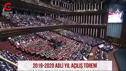 Erdoğan, Saray'a gitmeyen hakimleri hedef aldı