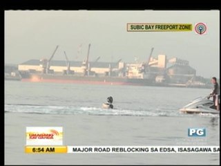 Descargar video: Atom Araullo tries flyboarding in Subic