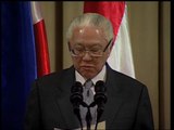 Singapore president lauds PH peace pact