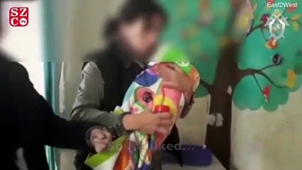 Bir yaşındaki bebeğini nasıl öldürdüğünü canlandırdı