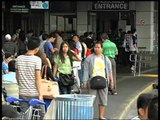 NAIA packed with passengers as holiday begins