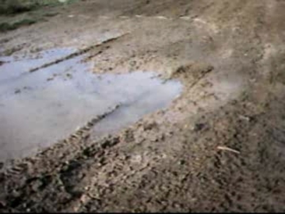 Raptor en cam embarquée dans un circuit boueux !