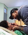 Tatuador de Goiás aprende a maquiar esposa tetraplégica, posta vídeo e viraliza nas redes sociais