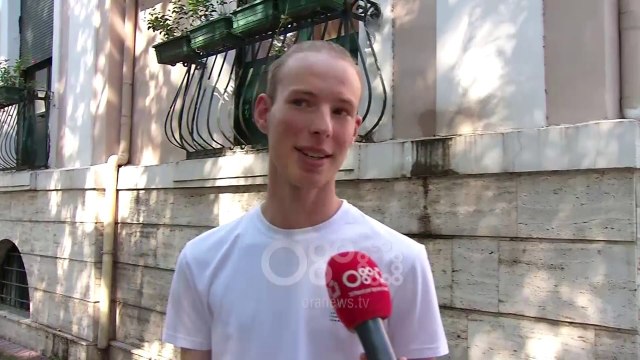 RTV Ora - Nis faza e parë e regjistrimit në Universitete