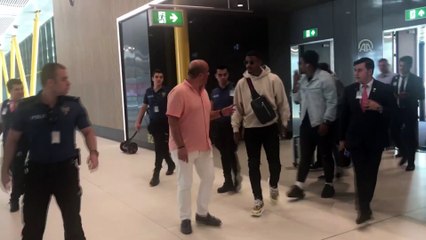 Mario Lemina, İstanbul'a geldi