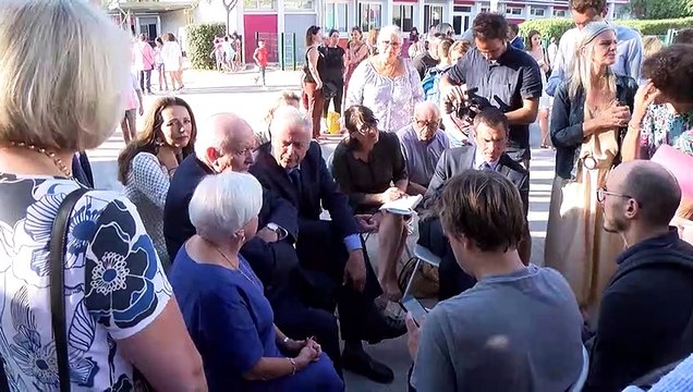 Jean-Claude Gaudin a participé à la rentrée scolaire dans une école du 12ème arrondissement