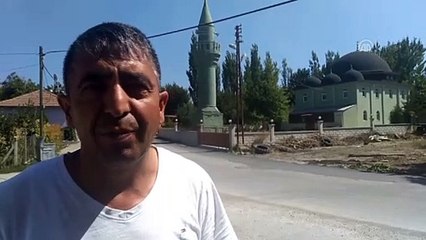 Cami ile minarenin ayrı yerde olması şaşırtıyor - AMASYA