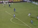 Adriano in gol al San Paolo