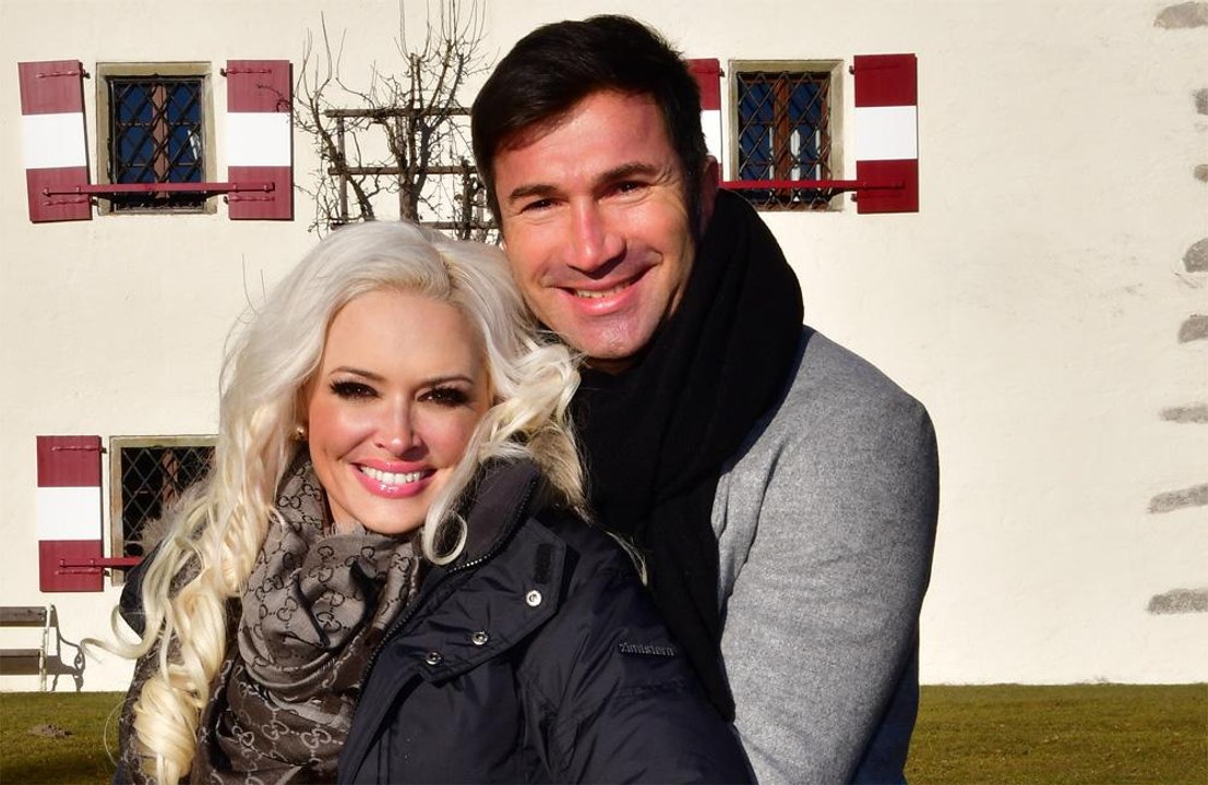 Die Katze spricht über Costas letzte Stunden