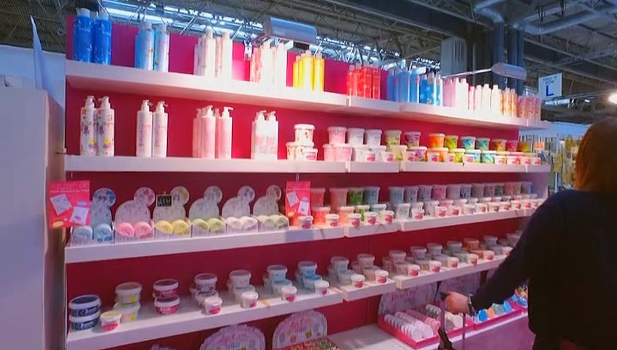 Finding A Gift At The NEC'S Autumn Fair! video Dailymotion