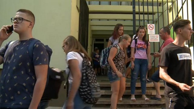 La educación pública se queda sin profesores en Hungría