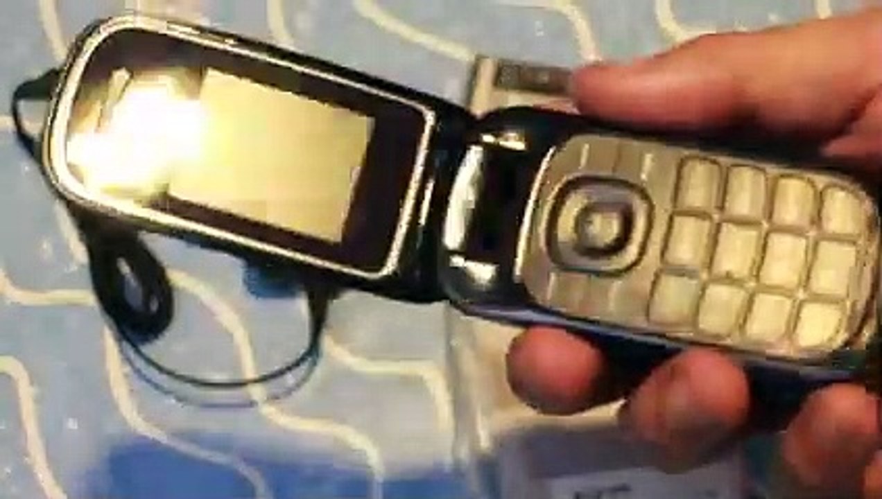 Samsung GT E1270 Mobile phone GSM noble black unboxing