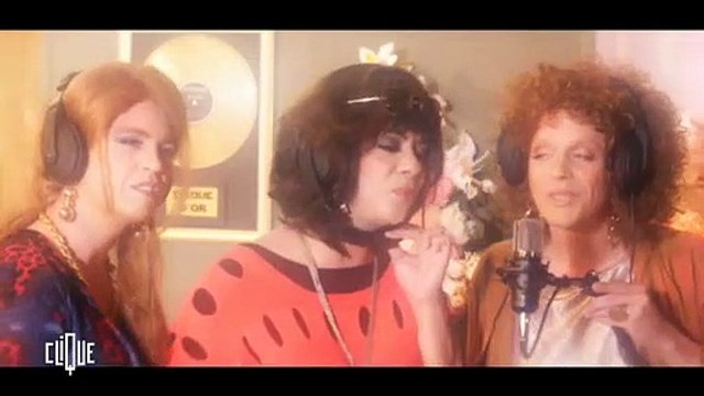 Le nouveau rendez-vous d'Alex Lutz sur Canal Plus chaque soir chez Mouloud Achour avec des parodies de clip