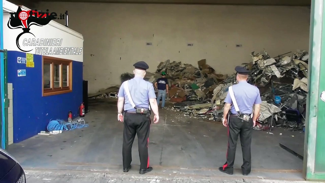 Milano, sequestrati 50 metri di cubi di rifiuti di stoccaggio | Notizie.it