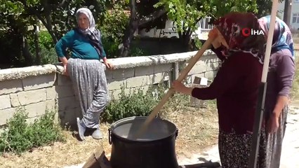 Konya'da Asırlık Gelenek 'Tarhana' Mesaisi Başladı