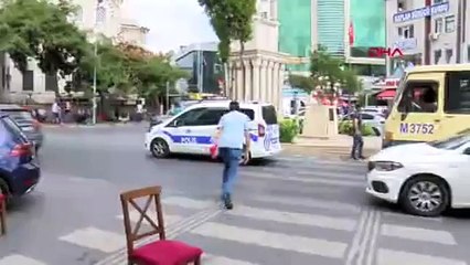 İstanbul'da genç kızın ölümden döndüğü an kamerada