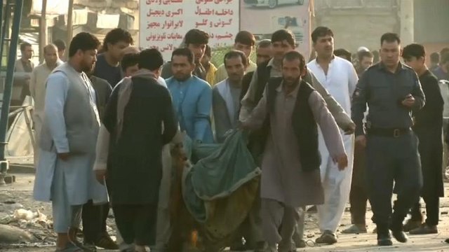 Afghanistan, l'attacco perfetto nel mezzo degli accordi USA-talebani