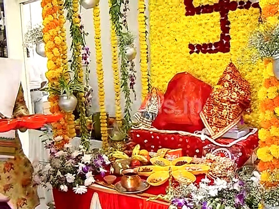 Bharti Singh with Her Family Celebrates Ganesh Chaturthi | Watch Video