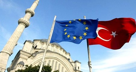 Bakan Çavuşoğlu'ndan "Türkiye'ye AB'de özel statü" teklifine yanıt