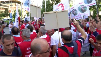 İşten çıkarılan işçilere destek destek - İSTANBUL
