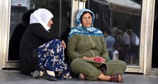 Son Dakika: HDP Diyarbakır İl Başkanlığı önünde oturma eylemi yapan aile sayısı 4'e yükseldi