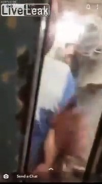 Ces prisonniers se libèrent en cassant le mur de leurs cellules en Angleterre