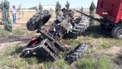 Aksaray’da tır traktöre çarptı: 2 yaralı