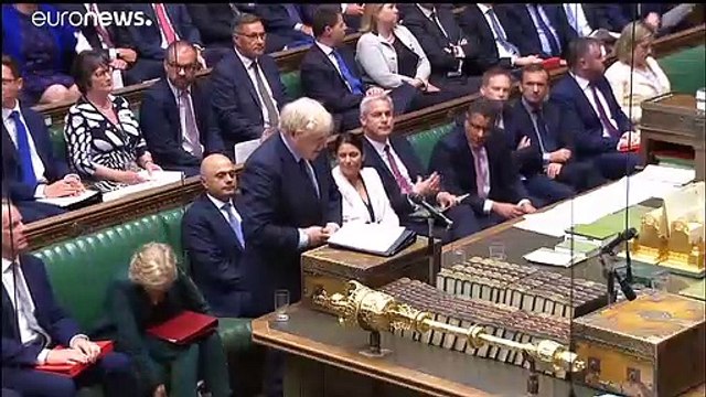Parlamento britannico: un deputato lascia, Boris Johnson perde la maggioranza assoluta