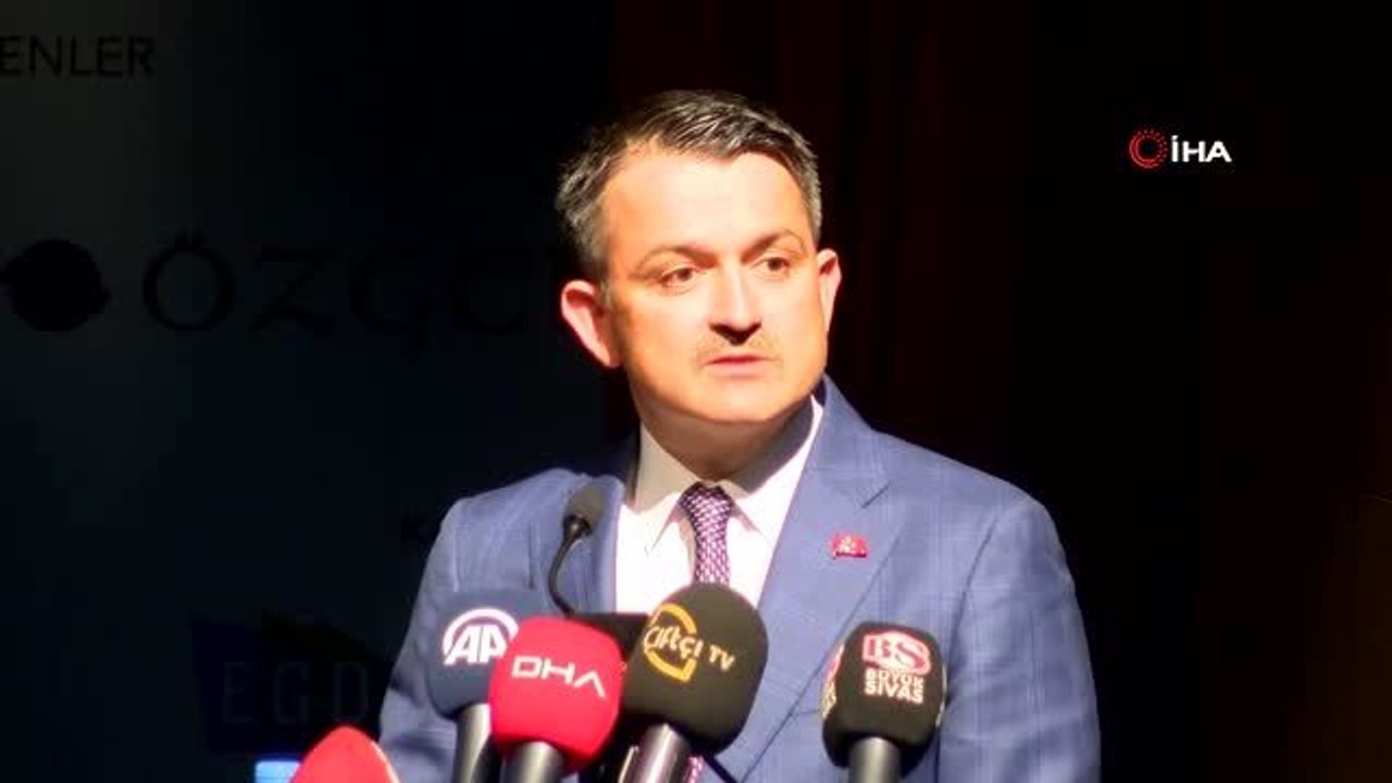 Tarım ve Orman Bakanı Bekir Pakdemirli: "11 Kasım, saat 11.11'de, 81 ilde yapacağımız etkinlik ile...