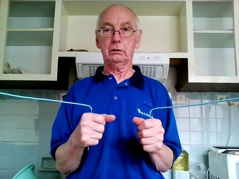 How to make and use Dowsing rods (1)