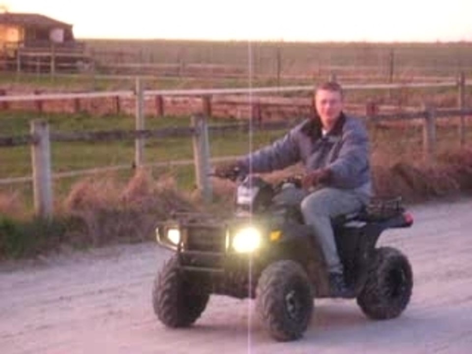 2008 036