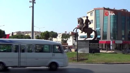 Evcil papağana verilen alkol, hayvanseverlerin tepkisine neden oldu