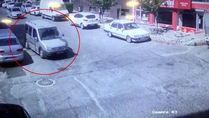 Sultangazi'de kayan araç güvelik kamerasında