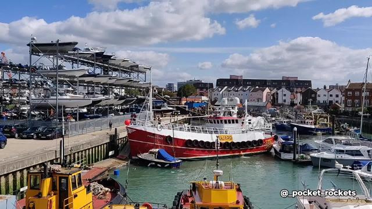 Boat crashes into Camber Docks