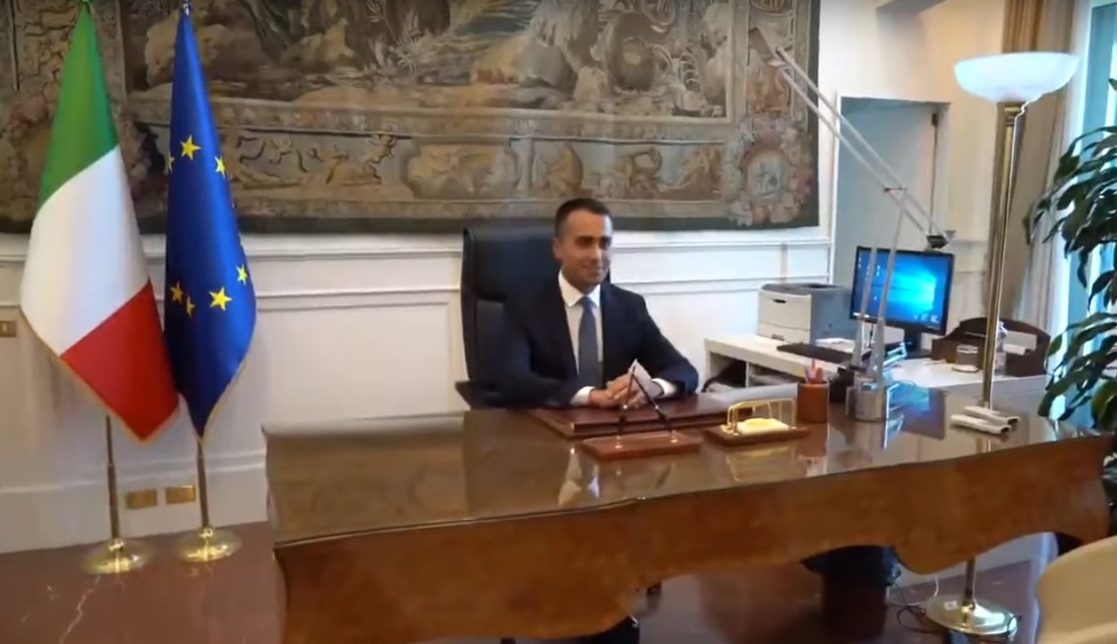 Di Maio si insedia alla Farnesina come nuovo ministro degli Esteri (05.09.19)