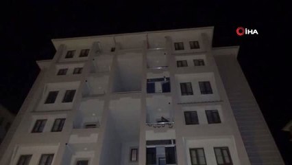 Karaman'da apartmanın merdiven boşluğuna düşen şahıs öldü