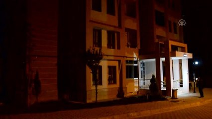 Karaman'da 7. kattan merdiven boşluğuna düşen kişi öldü