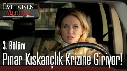 Pınar'ı kıskançlıktan çatlatan olay! - Eve Düşen Yıldırım 3. Bölüm