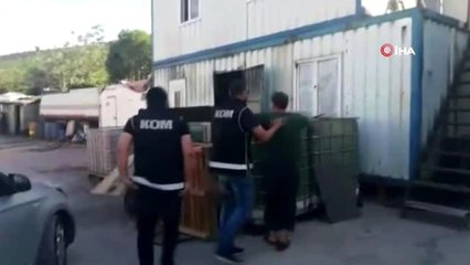 İstanbul'da satışa hazır 20 ton "10 numara yağ" ele geçirildi