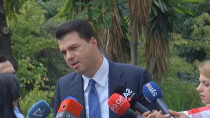 Report TV -  Basha: Do ndjekim paratë e shqiptarëve, do të ketë protesta të fuqishme
