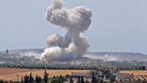 جنود سوريون يتفاخرون بصور الانتهاكات والنهب بإدلب