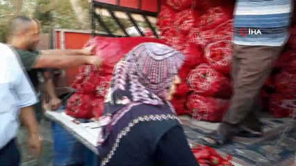 İslahiye'de salçalık biber tezgahlarda yerini aldı