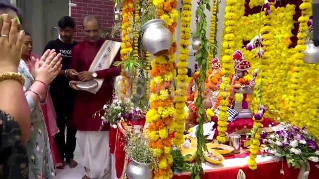 Bharti Singh with family Celebrates Ganpati Visarjan 2019