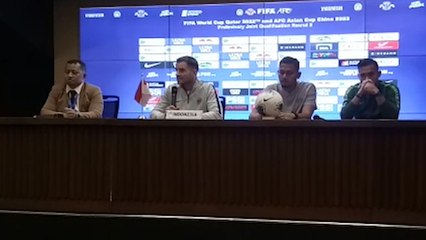 Simon McMenemy Tolak Pakai Jasa Psikolog seperti Timnas Malaysia