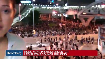 Hong Kong Protesters Vandalize City Legislature