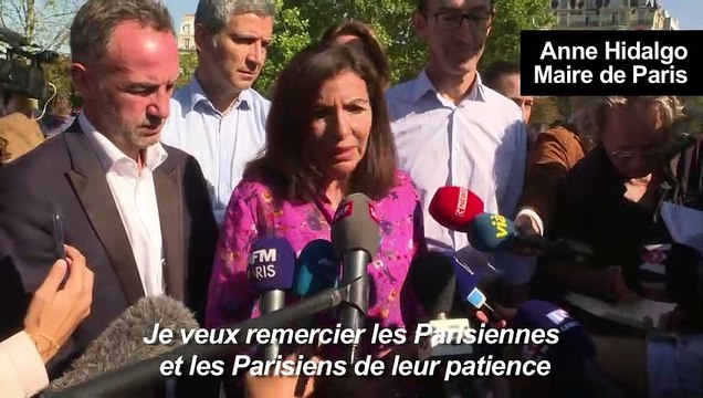 Hidalgo à vélo pour défendre les pistes cyclables dans Paris