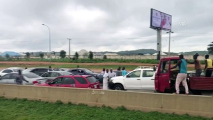Nijerya'da Güney Afrika'daki yabancılara yönelik saldırılar protesto edildi - ABUJA