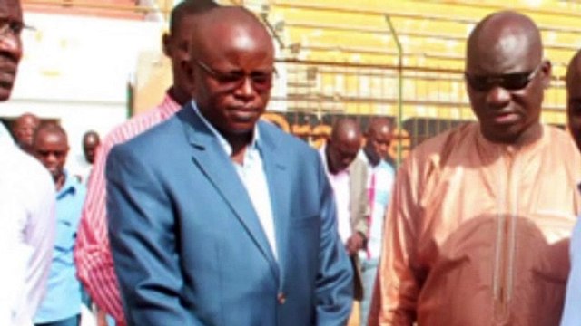 Construction et rénovation des stades - Oumar Faye de Leral Askan Wi déplore le monopole de Mbaye Faye et déballe sur...